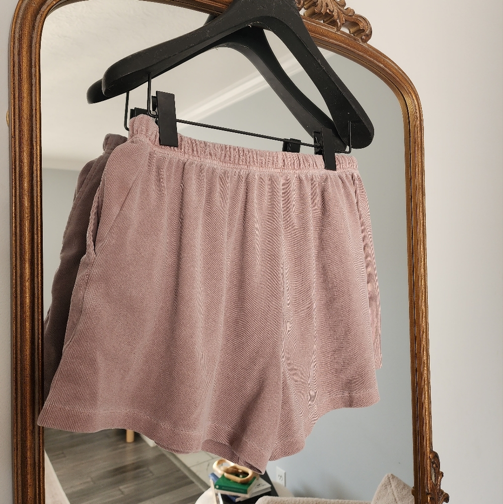 Tularosa  Ribbed Shorts - Picture 3 of 3